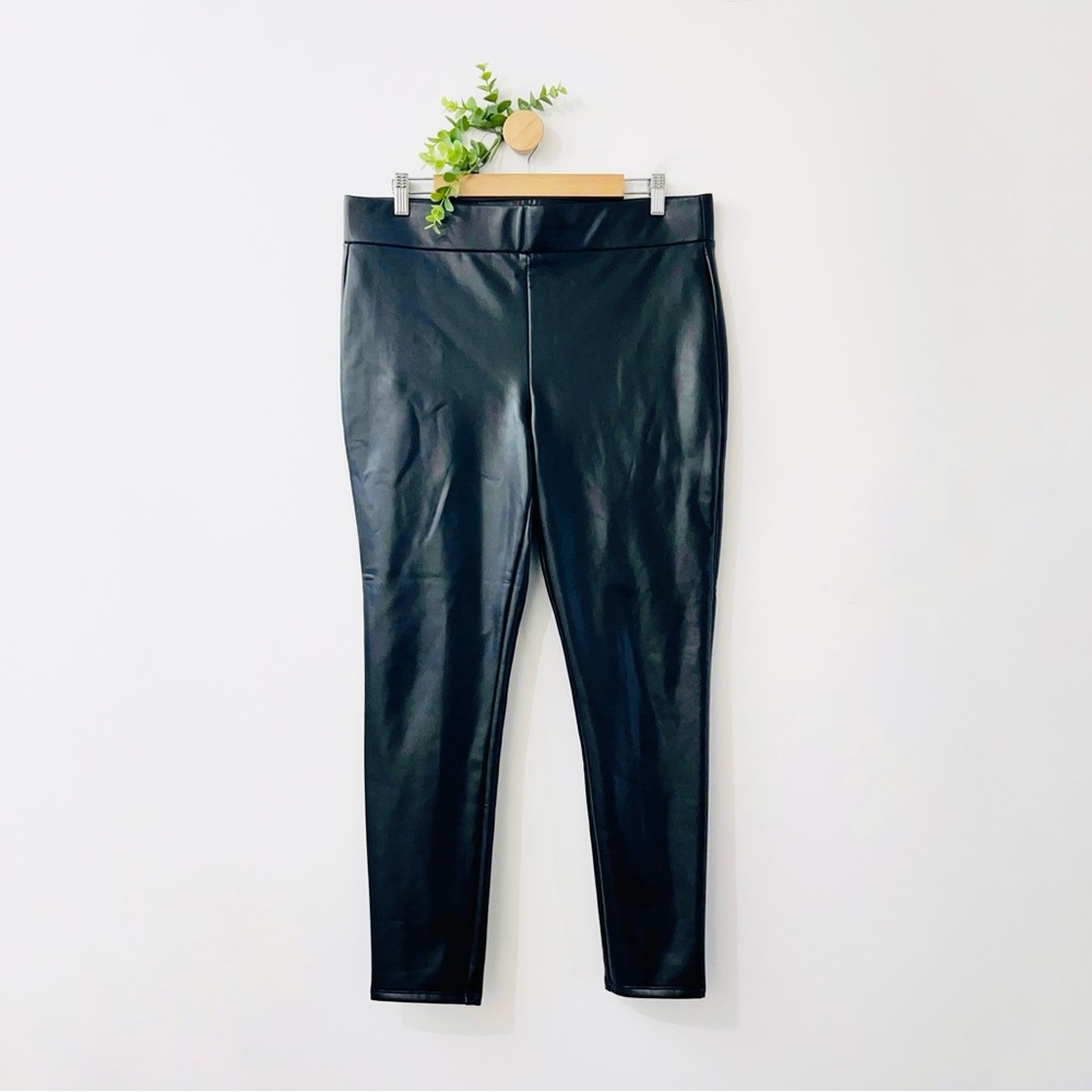 LOFT Black Faux Leather Lined Skinny Pull On Leggings